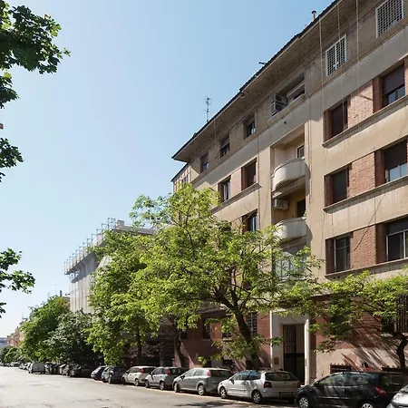 Piazza Bologna Apartment *